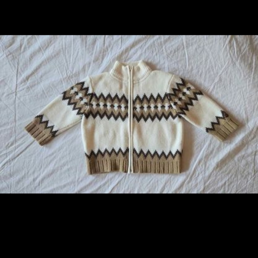 NWOT - Roots Baby XL: High Neck Zip-Up Cardigan; Vintage Beaver Canoe Logo